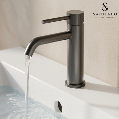 Wastafelmengkraan Sanitado Industry RVS-304 met gebogen uitloop in gunmetal