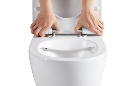 Wandcloset Woonwarenhuis Genova rimless met softclose toiletzitting wit glanzend