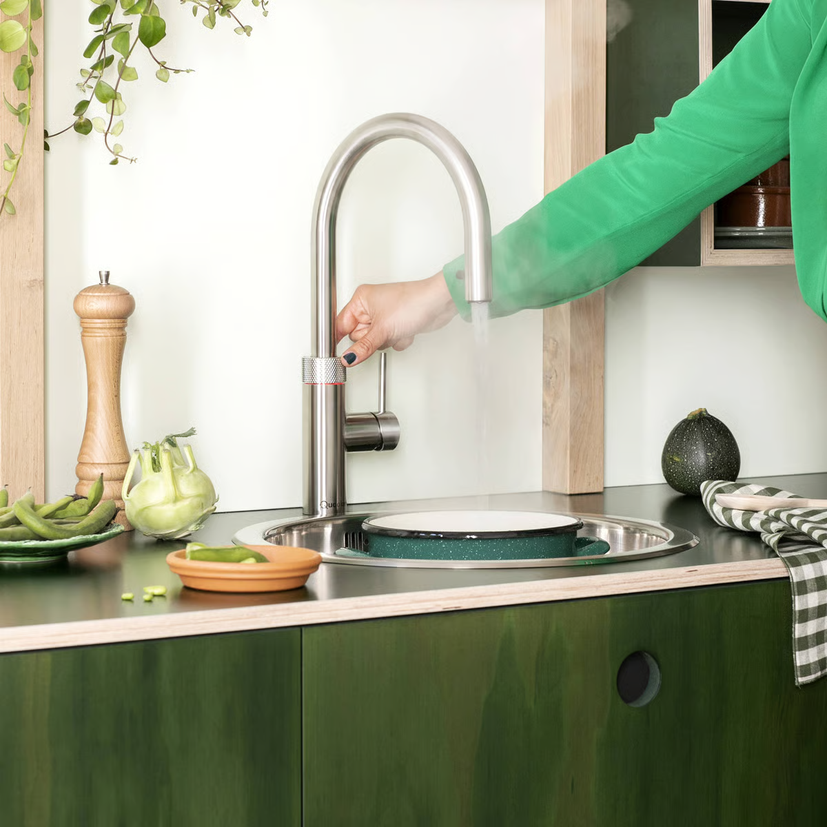 Kokendwaterkraan Quooker Flex Round met COMBI+ en CUBE in RVS