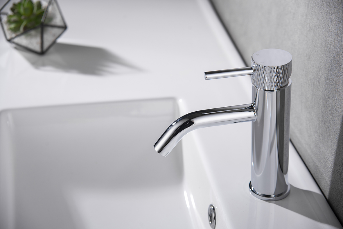 Wastafelmengkraan Wiesbaden Ribbd laag met coldstart in chroom