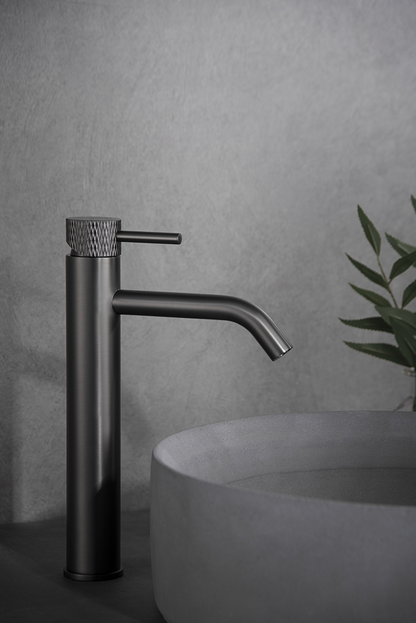 Wastafelmengkraan Wiesbaden Ribbd XL met coldstart in gunmetal